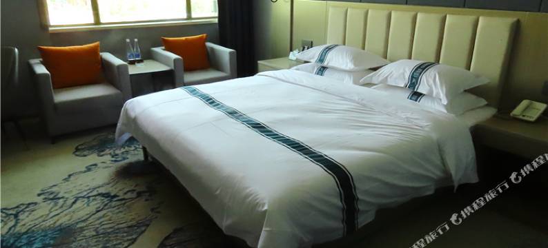 精河玉新酒店图片