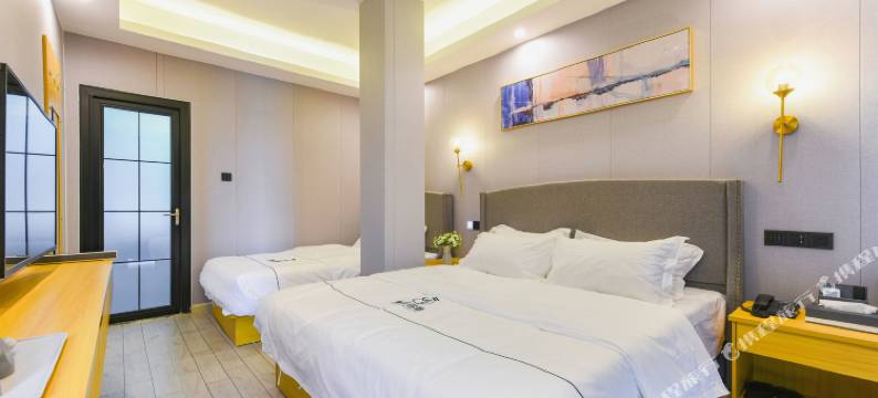 广州曼途名宿(龙归万民广场店)图片