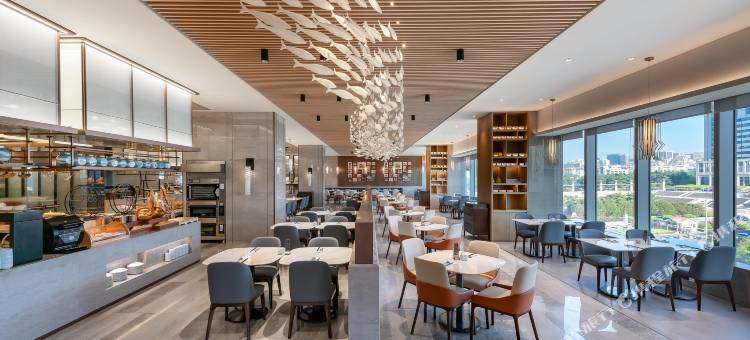 青岛海天金融中心酒店图片