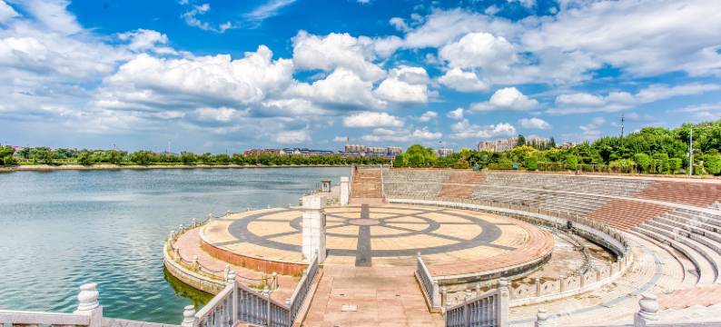 觅旅海景酒店式公寓(营口鲅鱼圈月亮湖店)图片