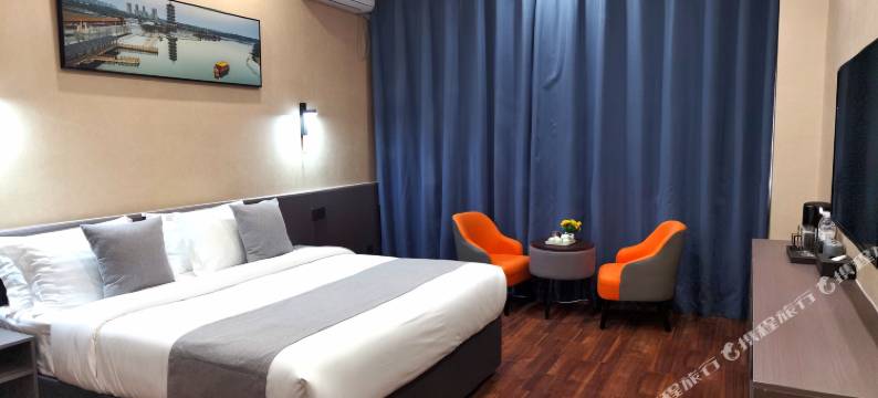 国悦假日酒店(齐河欧乐堡店)图片