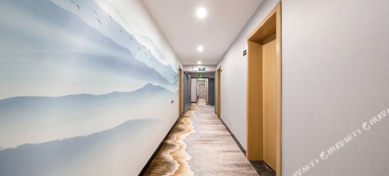 城市蚂蚁连锁酒店(南京五塘广场地铁站店)图片