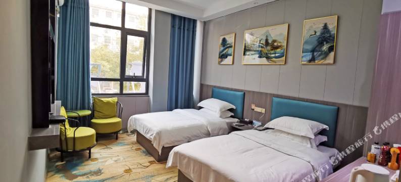 云上酒店(方城张骞大道店)图片