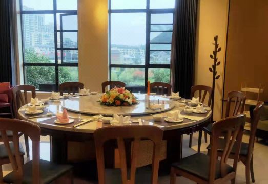 Bailing Hot Spring HotelHotel Overview