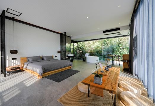 Deshe Life Guesthouse Hotel Overview