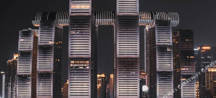 重庆璞舍perseus高空江景民宿(解放碑洪崖洞店)图片