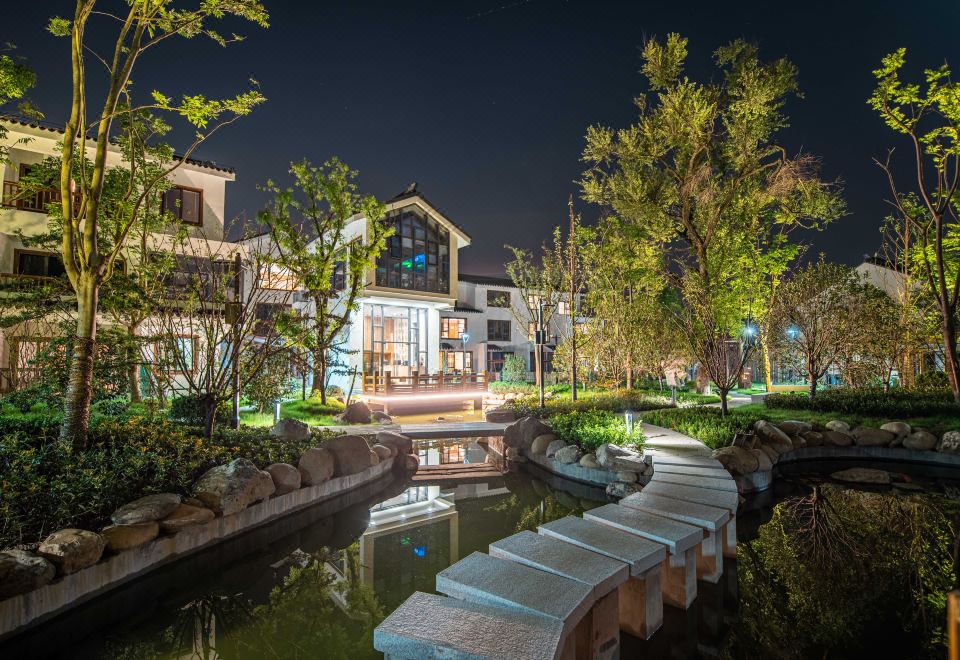Xixi Homestay (Suzhou Fengmenglong Village Branch)Over view
