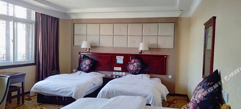 香格里拉沁鑫假日酒店图片