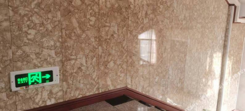 贵定南海浴都酒店图片