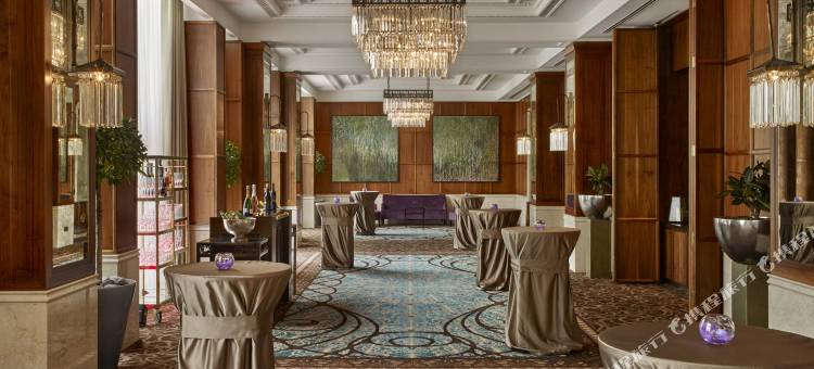 布达佩斯格雷沙姆宫殿四季酒店(Four Seasons Hotel Gresham Palace Budapest)图片
