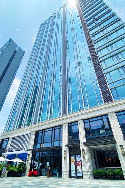 利腾电竞公寓(富华里店)图片