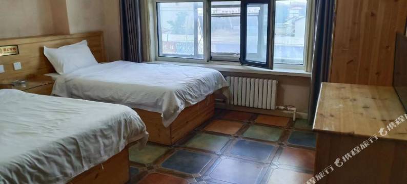 额尔古纳春华宾馆图片