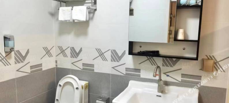 瓦房店润泽宾馆图片