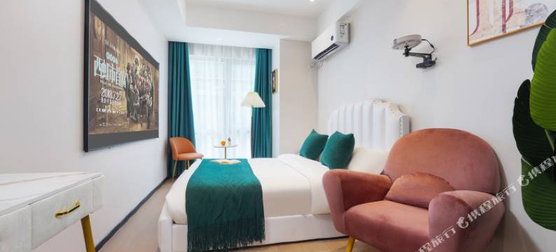 蓝湾假日公寓(南京南站店)图片