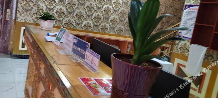 江孜龙鑫商务宾馆图片