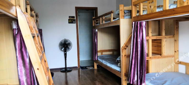 安顺蓝色天空青年旅舍图片