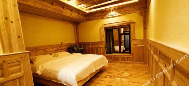 康定古碉观景民宿图片