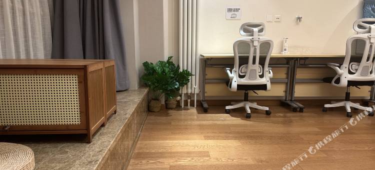 bookhome+青花瓷青年公寓图片