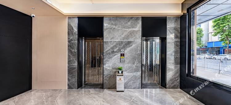 有戏电影酒店(英德店)图片