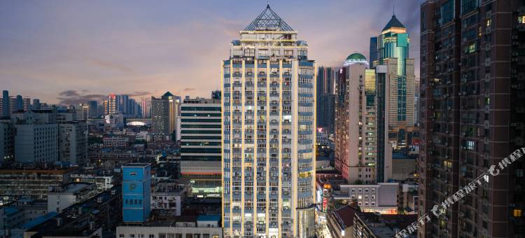 GUKE归客酒店(武汉汉口江汉路步行街循礼门地铁站店)图片