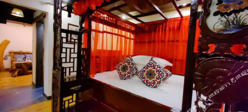 梦回湘西主题客栈(张家界天门山店)图片