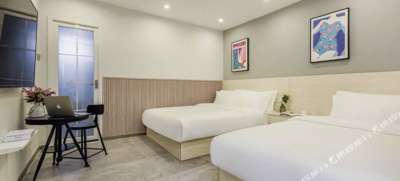 重庆华悦地标民宿(解放碑步行街店)图片