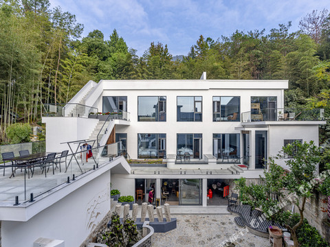 天台行隐不篱民宿(国清寺景区店)