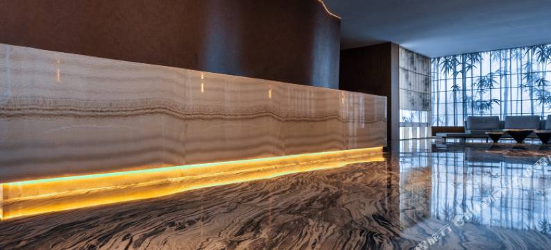 色达·草言殳舍酒店图片