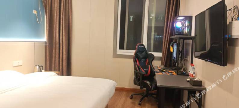 合肥韵庭电竞宾馆(合肥高铁南站店)图片