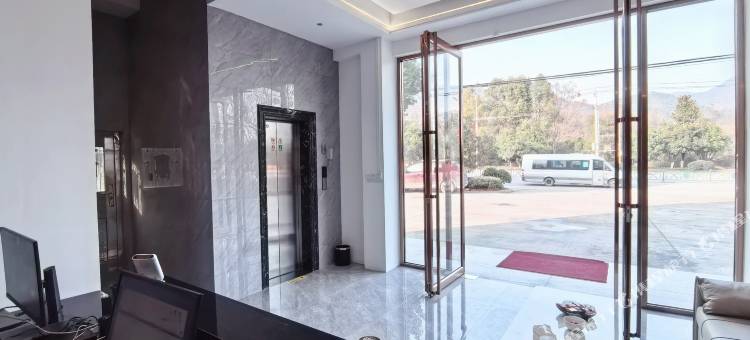 田园酒店(通山山口店)图片