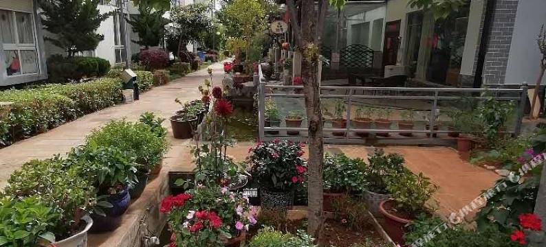 敖思雅居客栈图片