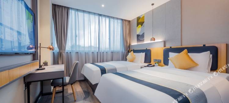 佳泰连锁商务宾馆(庄河高铁站店)图片