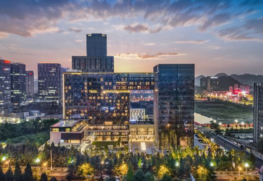 贵阳东景希尔顿酒店外景图