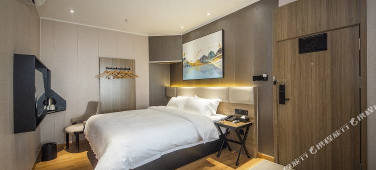 泸县雲兮酒店(万福商业广场店)图片