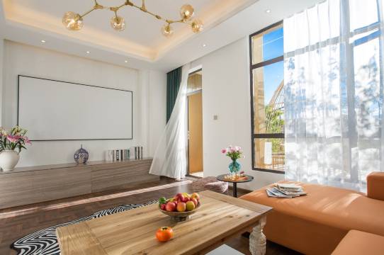 九啊度假别墅(环海东路分店)