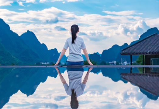 Rice Field Resort (Yangshuo Shili Gallery Yulonghe Branch) Hotel Overview