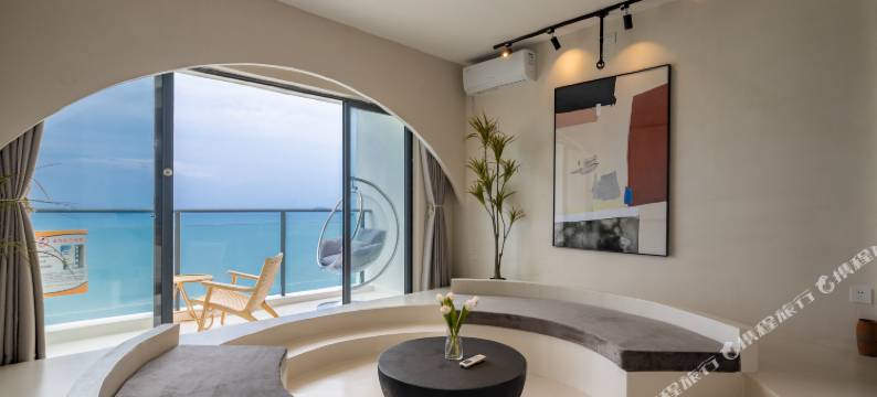 三亚适云间海景设计民宿(椰梦长廊店)图片