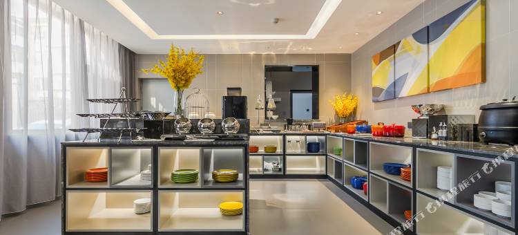 艺龙万国酒店(锦州火车站上海路店)图片