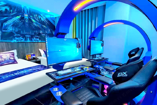 新竞界电竞主题酒店北京四惠东地铁站店