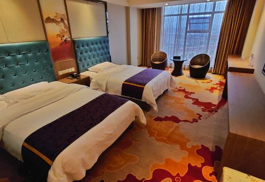 Wugang Huayi Hotel Hotel Overview