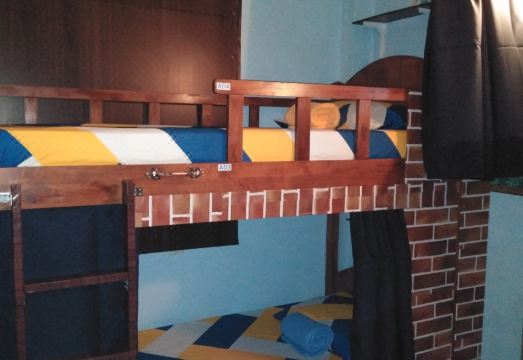 Memory Guesthouse JBHotel Overview