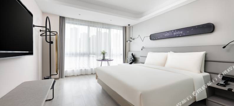 西安欧亚学院亚朵X酒店图片