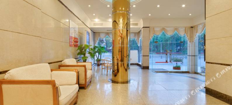 成都建材宾馆(宽窄巷子人民公园地铁站店)图片