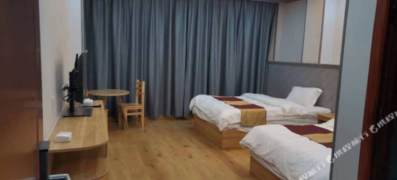 雅江景慕宾馆图片