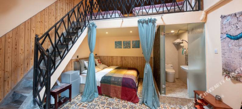 深圳较场尾说时依旧客栈图片