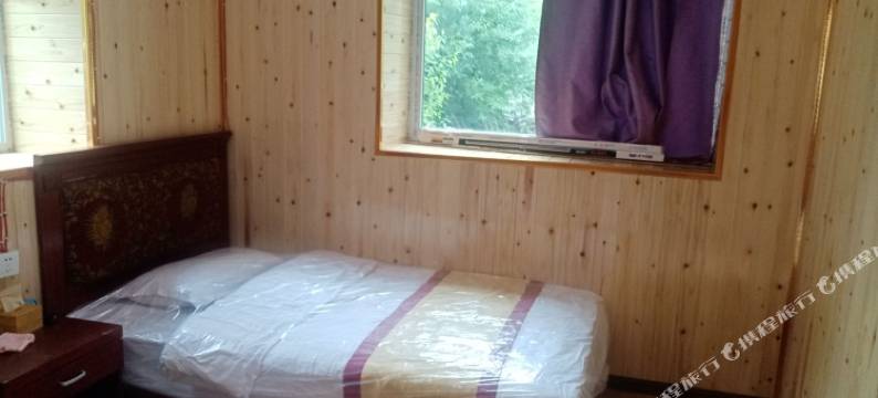 冷嘎措勒伍吉祥民宿图片