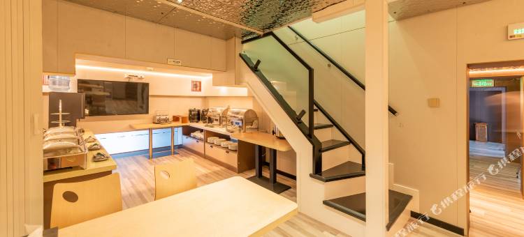 哈尔滨金江雅致酒店(中央大街防洪纪念塔店)图片