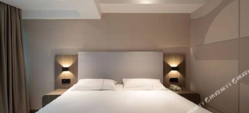 芒果酒店(南京河西万达莫愁湖地铁站店)图片