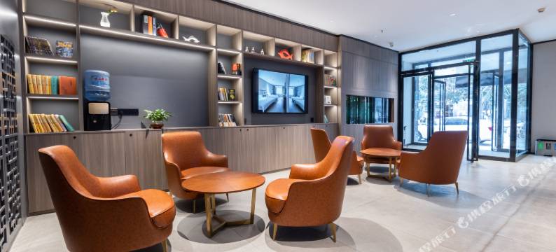 利铭酒店(西安明光路霸城门地铁站店)图片