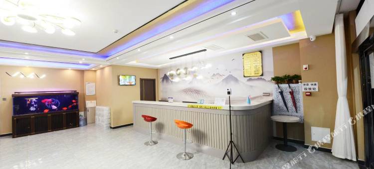 悦客湾假日酒店(望都汽车站店)图片